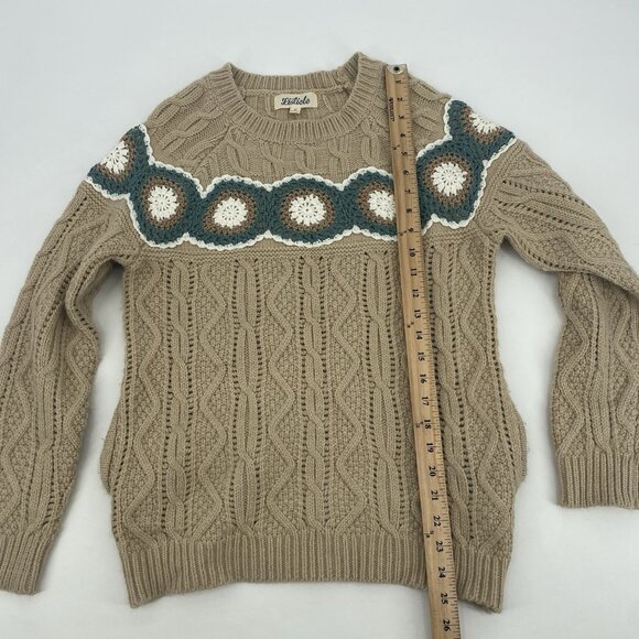 Listicle Sweater Women's Small Tan Chunky Cable Knit Crochet Embroidery Pockets - Picture 3 of 10